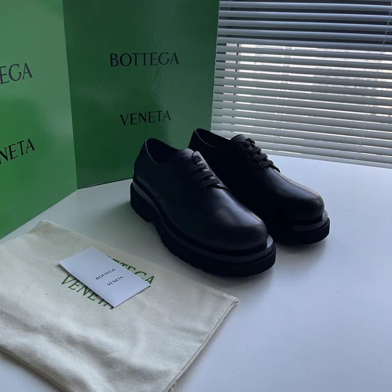 Bottega Veneta Shoe 